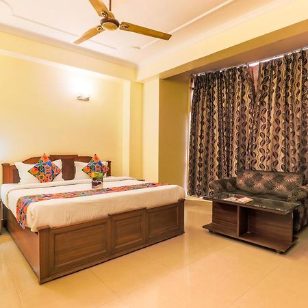 Fabhotel Kashish Residency Sector 26 Noida Dış mekan fotoğraf